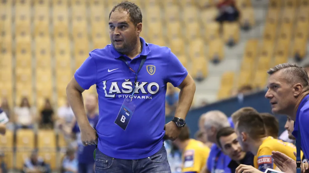 ﻿trener RK Celje PL Branko Tamše - 16.09.2018 – rokomet - Celje PL – Skjern, evropsla liga prvakov, skupina B - 1. krog //FOTO: Luka Cjuha.