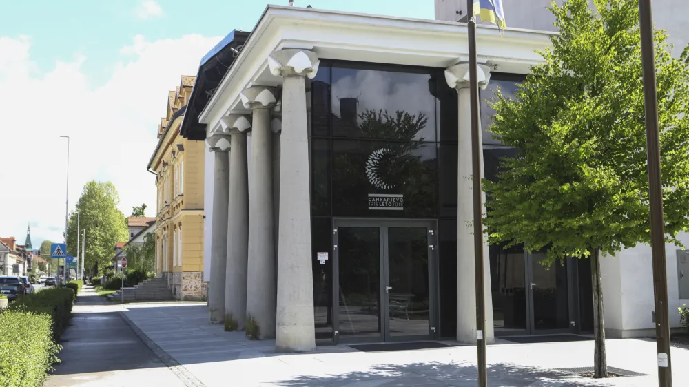 Cankarjev dom Vrhnika je povezovalec različnih akterjev na področju kulture. Foto: Luka Cjuha