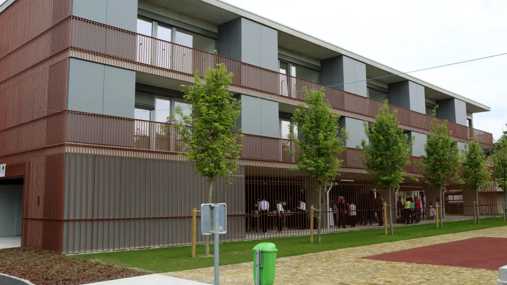 ﻿- 19.05.2016 - nova stanovanjska soseska Dolgi most, Ob progi 3 v Ljubljani - neprofitna stanovanja Javnega stanovanjskega sklada Mestne občine Ljubljana (MOL) - nepremičnine//FOTO: Bojan Velikonja