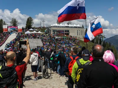 - Slovenski navijači.- 27.05.2023 - Kolesarska dirka po Italiji Giro d'Italia 2023 – 20. etapa - gorski kronometer Trbiž - Svete Višarje (18,6 km),//FOTO: Bojan Velikonja