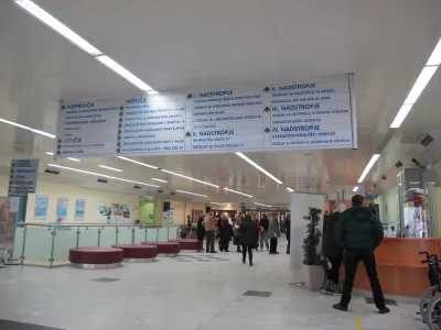 ﻿Bolnišnica Celje, čakalnice, oddelki