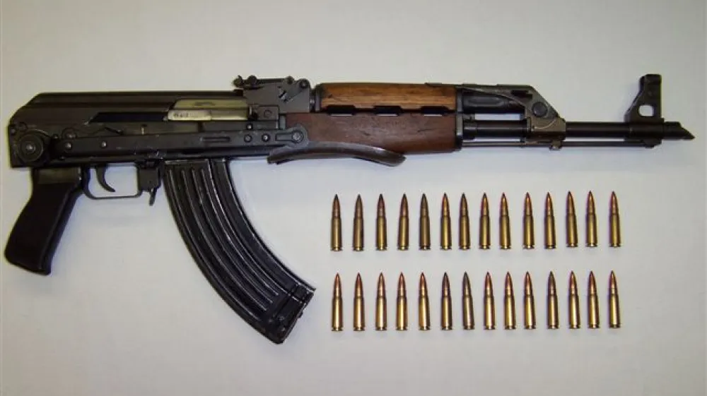 orožje puška naboji metki