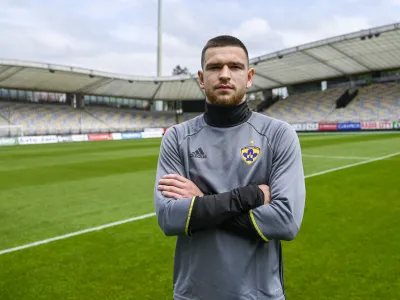 - 19.05.2023 – Žan Vipotnik, profesionalni nogometaš - član nogometnega kluba Maribor in od leta 2023 tudi slovenske nogometne reprezentance - Dnevnikov nogometaš sezone 2022/23 //FOTO: Nik Erik Neubauer