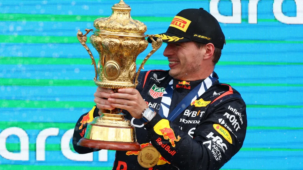 Max Verstappen je brez težav dobil dirko v Silverstonu, njegova prednost v seštevku svetovnega prvenstva pred najbližjim zasledovalcem pa je že 99 točk. Foto: Reuters