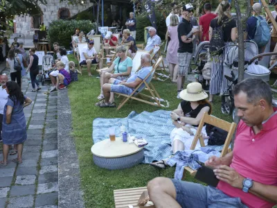- 14.07.2023 – Kamnik – Kulinarični dogodek KUL petek - park Evropa //FOTO: Jaka Gasar