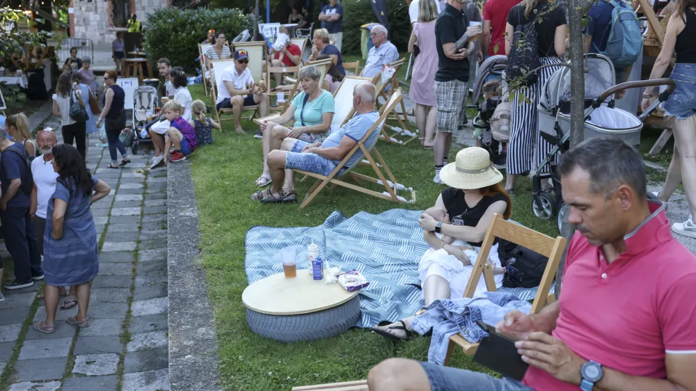- 14.07.2023 – Kamnik – Kulinarični dogodek KUL petek - park Evropa //FOTO: Jaka Gasar