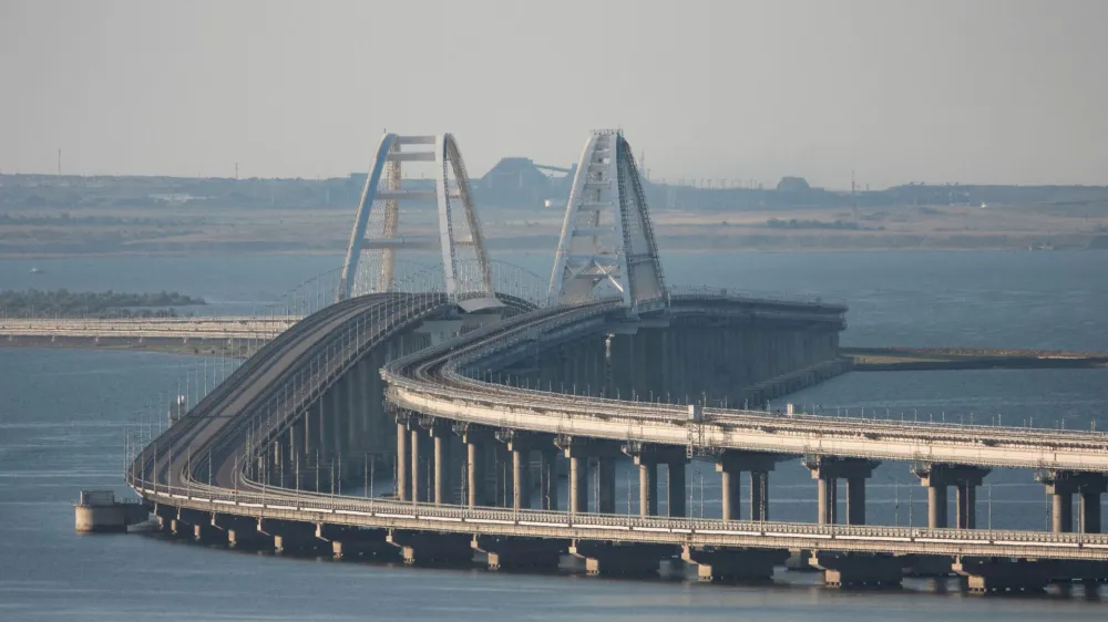 A view shows the Crimean&nbsp;bridge connecting the Russian mainland with the peninsula across the&nbsp;Kerch&nbsp;Strait, Crimea, July 17, 2023. REUTERS/Stringer