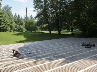 Program letnega gledališča bo pripravljal in koordiniral Mednarodni grafični likovni center, ki je upravljalec novega kulturnega prostora v Tivoliju. 