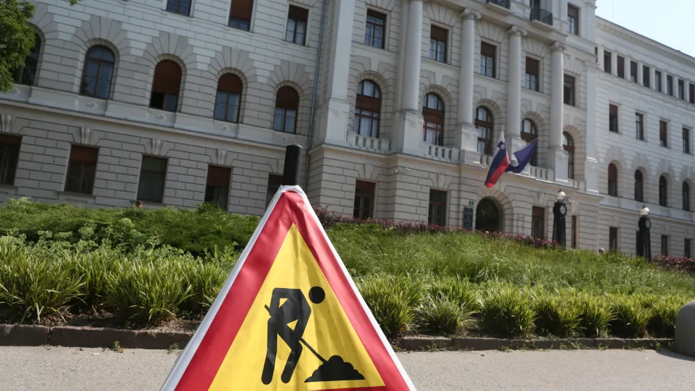 Slovenska sodišča že leta opozarjajo na pomanjkanje sodnih izvedencev posameznih strok, še posebej klinične psihologije, psihiatrije in pedopsihiatrije.