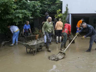 &Scaron;kofja Loka - Pu&scaron;tal05.08.2023 najhuj&scaron;e poplave v zgodovini Slovenije - slovenija pod vodo - poplave - sanacija - či&scaron;čenjeFOTO: Luka Cjuha