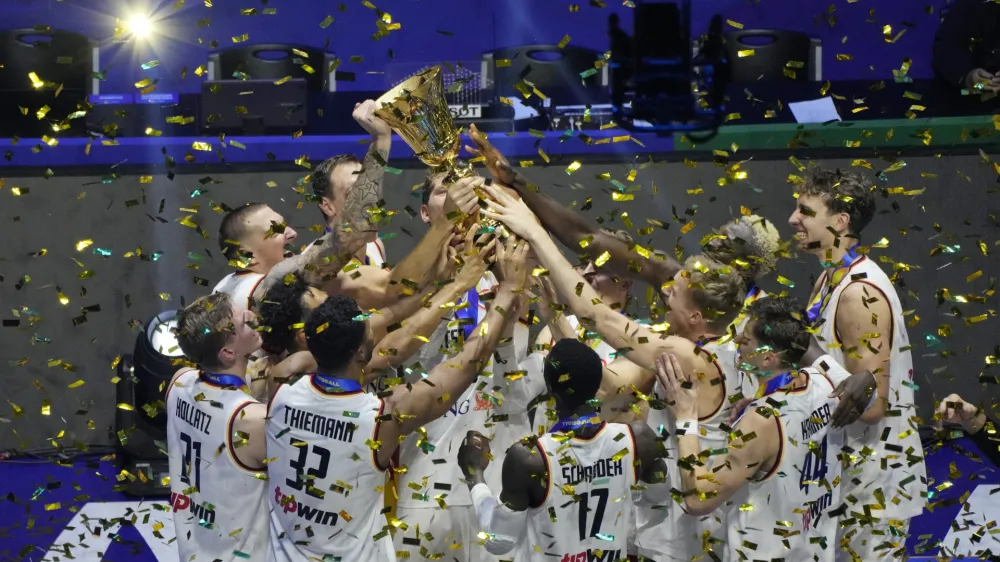 Ko&scaron;arkarji Nemčije so prvič v zgodovini svetovni prvaki.