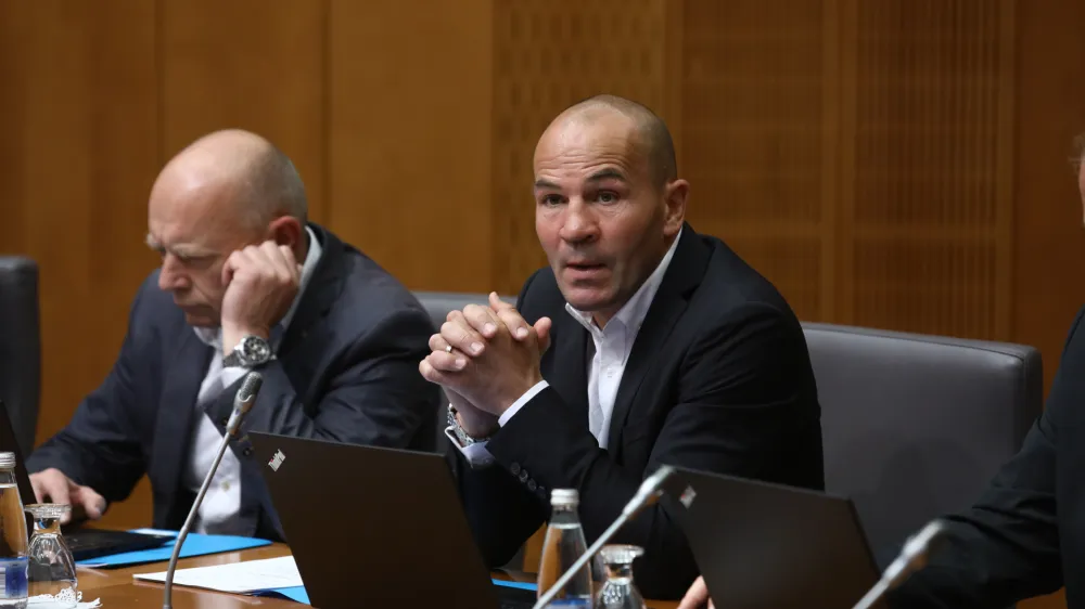 Dejan Zavec28.05.2022 - predstavitev kandidata za ministra za izobraževanje, znanost in šport Igorja Papiča pred odborom DZ za izobraževanje, znanost, šport in mladinoFOTO:Luka Cjuha