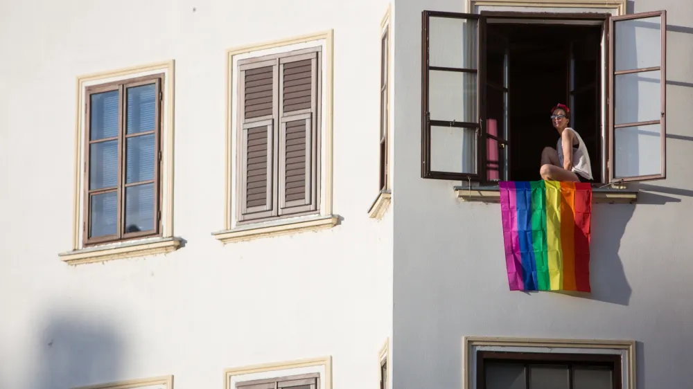 - 18.06.2016 - Parada ponosa 2016 v Ljubljani - javna manifestacija lezbijk, gejev, biseksualcev in transseksualcev - mavrica -   ..//FOTO: Maja Marko