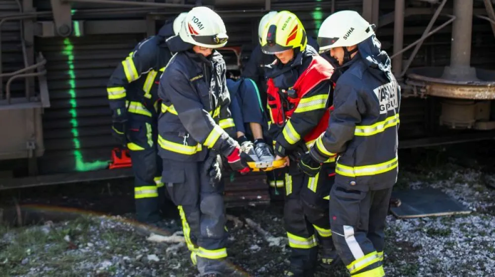  - 10.09.2022 - regijska reševalna vaja 'Železniška nesreča Kranj 2022'. v organizaciji Gasilsko reševalne službe GARS Kranj in urada za operativo Uprave RS za zaščito in reševanje izpostave Kranj //FOTO: Bojan Velikonja