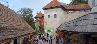 Na Šmarni gori je vse pripravljeno za mednarodni tekaški praznik, ki si je v štirih desetletjih pridobil sloves tako med vrhunskimi kot rekreativnimi ljubitelji gorskih tekov.