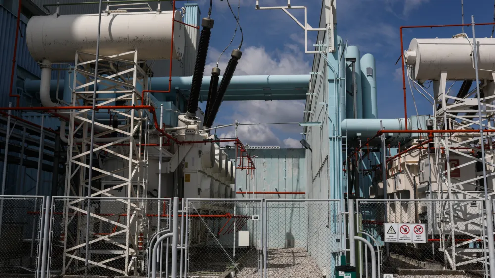 - Energetika, elektrika, samoskrba&mdash; 19.04.2023 &ndash; Nuklearna elektrarna Kr&scaron;ko (NEK), edina slovenska jedrska elektrarna, ki deluje od leta 1983 //FOTO: Bojan Velikonja