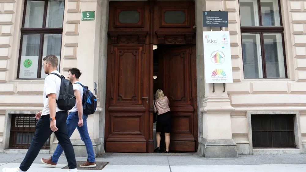 - 24.05.2023 - Urad Republike Slovenije za preprečevanje pranja denarja, Cankarjeva cesta 5 v Ljubljani //FOTO: Tomaž Skale
