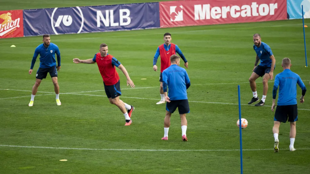 Jasmin Kurtić- 09.10.2023 – Nacionalni nogometni center Brdo - nogometna reprezentanca – trening pred kvalifikacijskima tekmama za EP 2024 proti Finski in Severni Irski, //FOTO: Nik Erik Neubauer