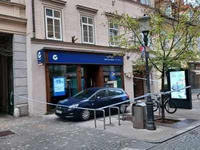 Vlom v optiko na Wolfovi ulici. 