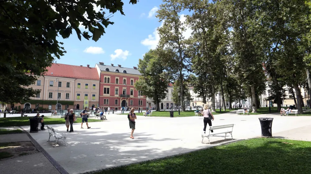 - lokacija za teni&scaron;ko igri&scaron;če turnirja WTA v Ljubljani - - 10.08.2023 &ndash; Park Zvezda v Ljubljani &ndash; priprave na ženski teni&scaron;ki turnir WTA Zavarovalnice Sava v Ljubljani, //FOTO: Tomaž Skale