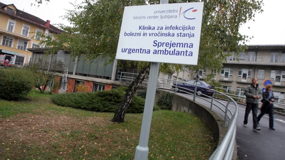 Ministrstvo za zdravje je gradbeno dovoljenje za dograditev infekcijske klinike prejelo letos pomladi. Trenutno iščejo izvajalca gradnje. 