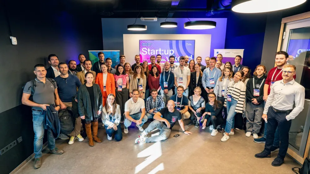 Na jesenskem Startup vikendu Maribor je svoje podjetniške ideje razvijalo več kot 40 udeležencev. (Foto: Tovarna podjemov)