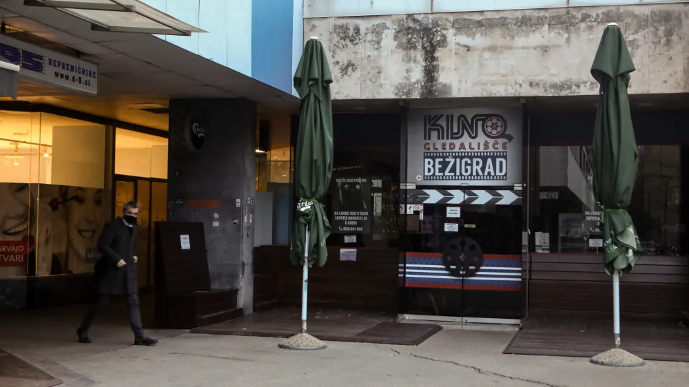 - 01.12.2020 &ndash; Kino Gledali&scaron;če Bežigrad, Linhartova cesta 11 za Bežigradom v Ljubljani //FOTO: Luka Cjuha.