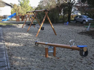 V Podutiku so uredili novo otroško igrišče. 