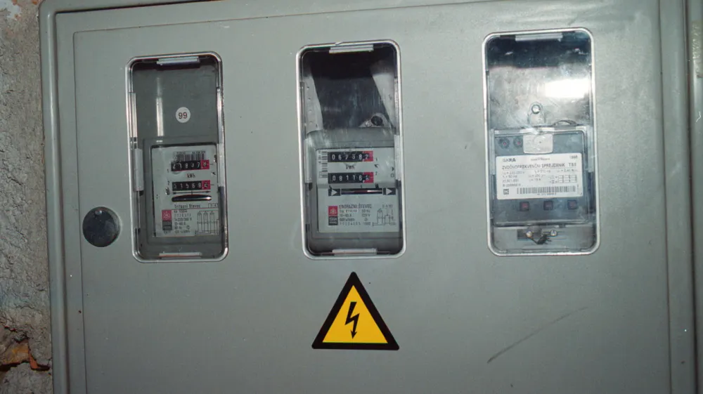 Elektrika, &scaron;tevec napeljava