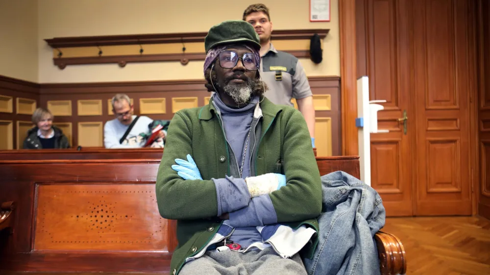 Coco Faragala Filip- 14.04.2023 - sojenje Eritrejcu Cocu Filipu Faragali zaradi poskusa uboja - //FOTO: Tomaž Skale