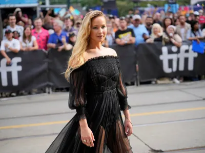 FILE PHOTO: Cast member Jennifer Lawrence attends the world premiere of "Causeway" at the Toronto International Film Festival (TIFF) in Toronto, Ontario, Canada September 10, 2022. REUTERS/Mark Blinch