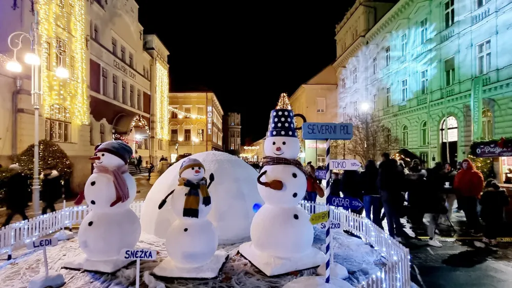 Tudi Pravljično Celje letos privablja obiskovalce od blizu in daleč s pestro ponudbo in različnimi dogodki za najmlajše, pa tudi starejše. F Gregor Katič