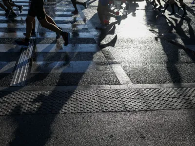 - maraton 42 km -- polmaraton 21 km -- tek- 22. 10.2023 - 27. Ljubljanski maraton 2023 - največji tekaški dogodek v Sloveniji - //FOTO: Bojan Velikonja
