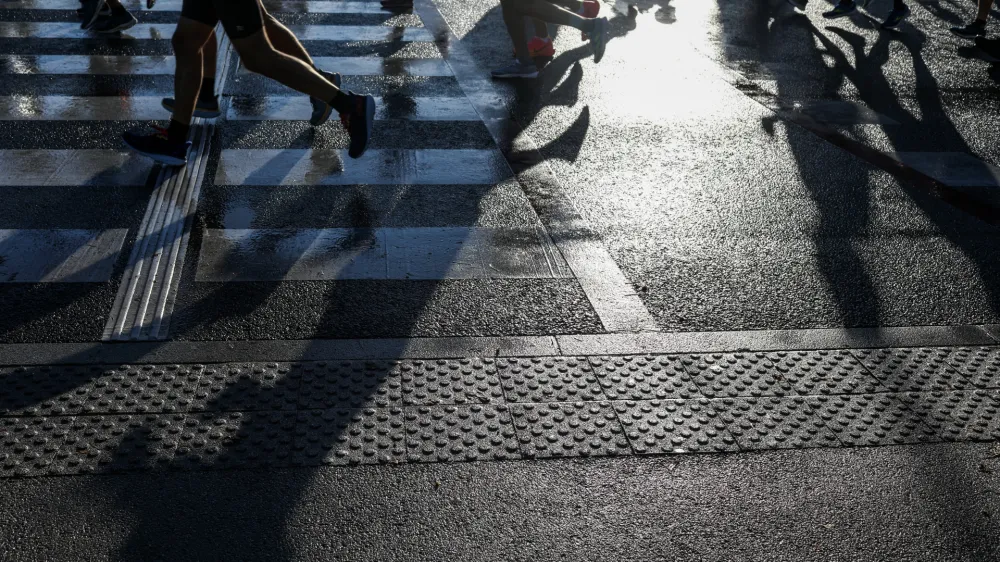 - maraton 42 km -- polmaraton 21 km -- tek- 22. 10.2023 - 27. Ljubljanski maraton 2023 - največji tekaški dogodek v Sloveniji - //FOTO: Bojan Velikonja
