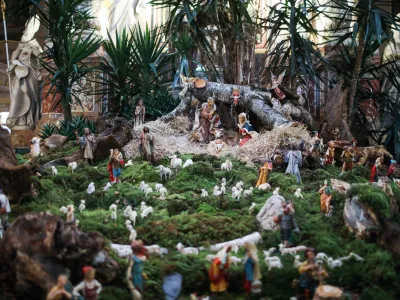 ﻿— jaslice- 21.12.2020 - Frančiškanska cerkev Marijinega oznanenja v Ljubljani – //FOTO: Bojan Velikonja