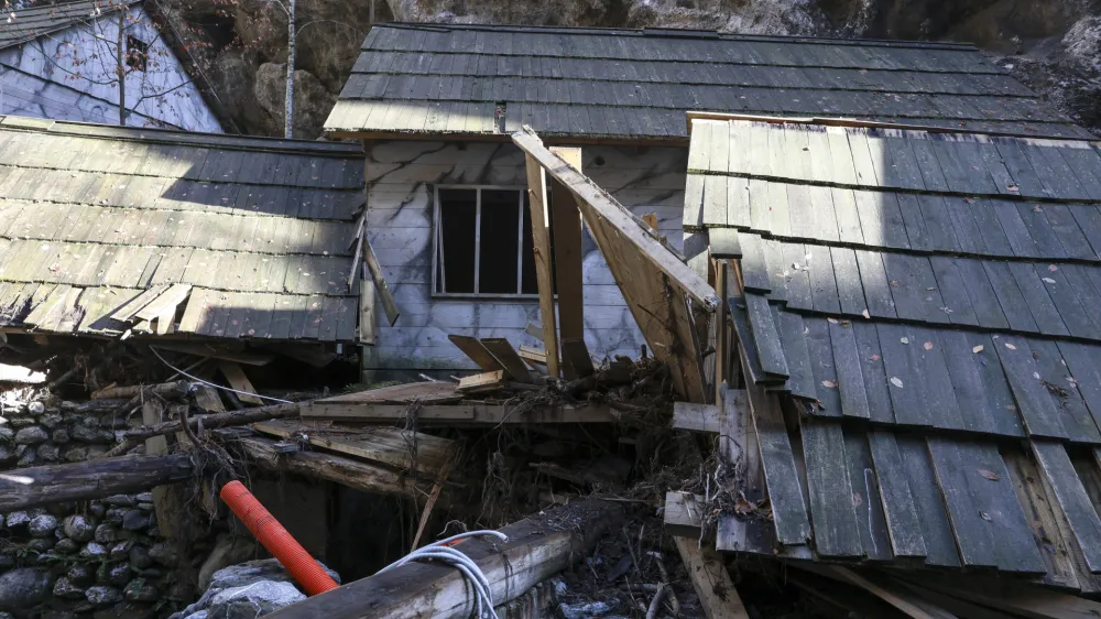 Kakšna je dejansko škoda po zadnji ujmi, bo znano konec zime oziroma zgodaj spomladi.