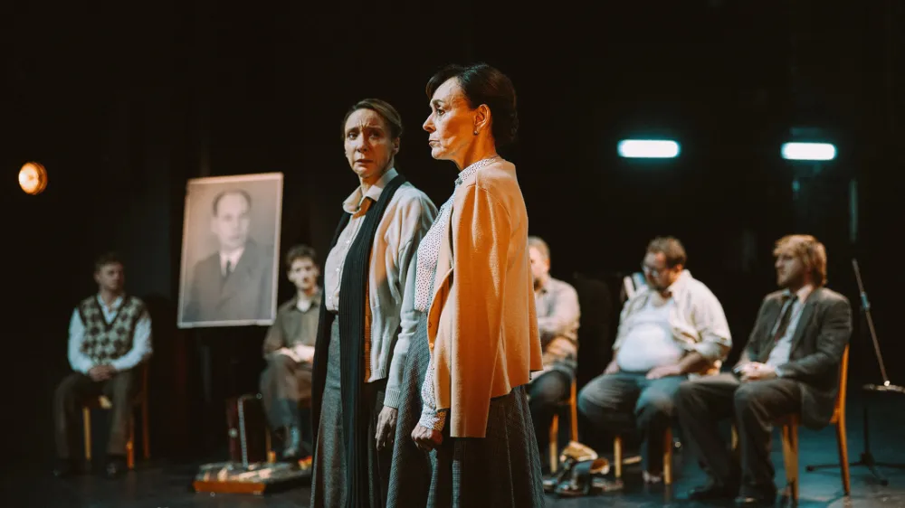 Predstava Pohorski bataljon v Mestnem gledališču ljubljanskem.