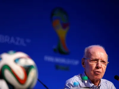 FILE PHOTO: Former soccer player and coach Mario Zagallo of Brazil, speaks during a news conference ahead of the draw for the 2014 World Cup at the Costa do Sauipe resort in Sao Joao da Mata, Bahia state, December 5, 2013. The draw will be held at the resort on December 6. REUTERS/Sergio Moraes/File Photo