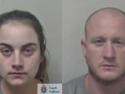 Mama in njen partner sta v Veliki Britaniji umorila leto in pol starega njenega sina Alfieja Phillipsa. 