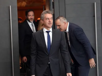 Minister za finance Klemen Boštjančič bi si želel davčno reformo pripraviti v sodelovanju s strateškim svetom za davke.

 