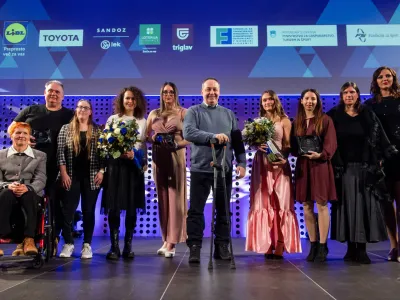 Na Brdu pri Kranju so včeraj podelili priznanja najboljšim parašportnikom pri nas. F Sportida