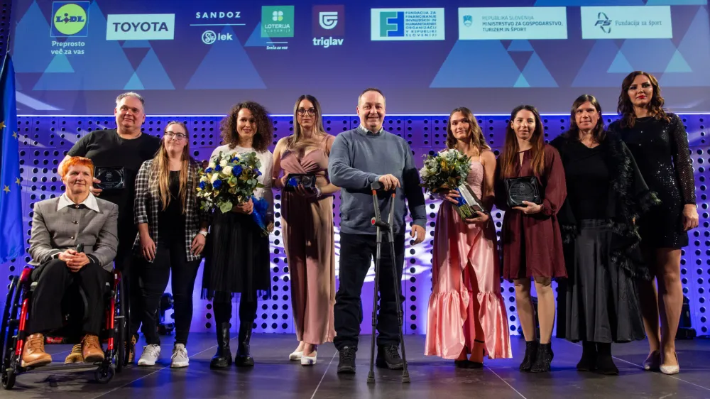 Na Brdu pri Kranju so včeraj podelili priznanja najboljšim parašportnikom pri nas. F Sportida