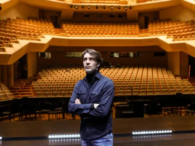 24.01.2024. - Edward Clug, slovenski koreograf in umetniški direktor Baleta Slovenskega narodnega gledališča v Mariboru.//FOTO: Bojan Velikonja