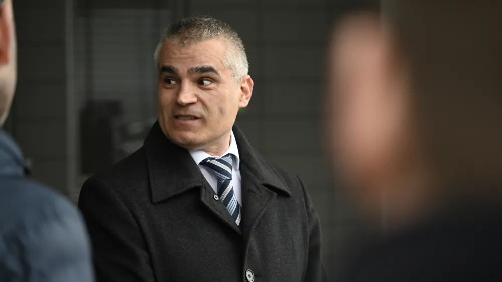 Generalni direktor policije Senad Ju&scaron;ić je intenzivno kadroval že v času svojega vedejevstva, menjave na vodstvenih položajih v policiji pa se obetajo tudi letos.&nbsp;