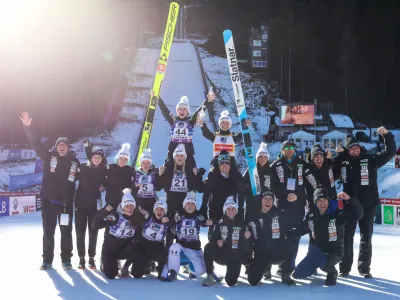 Celotna slovenska ekipa je navdušila na domačih tekmah svetovnega pokala na Ljubnem.