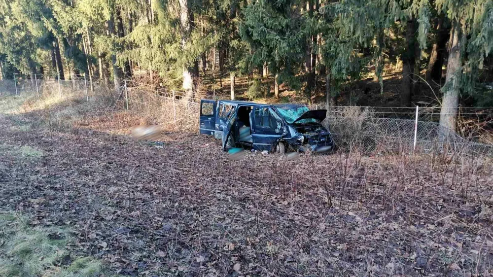 nesreča pu kranj kombi