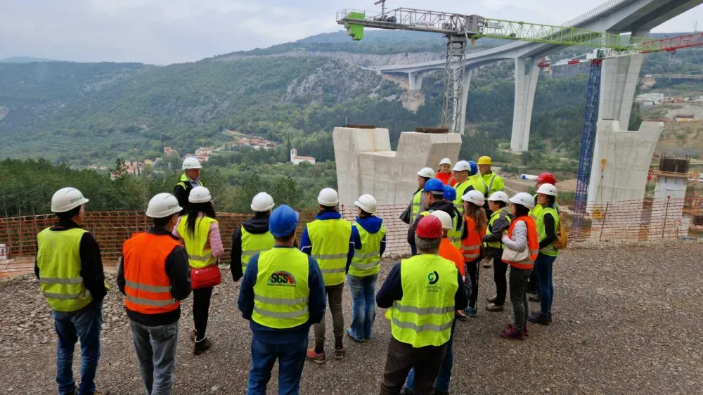 Na ogledu gradbišča