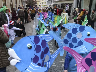 - 10.02.2024 - Zmajev sprevod - maškare, pust, Ljubljana //FOTO: Jaka Gasar