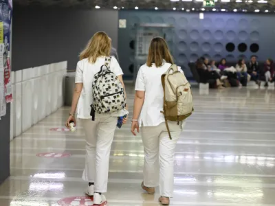  - 09.01.2024 – opozorilna stavka zdravnikov in zobozdravnikov - zdravniki in zobozdravniki zaradi neuresničenih zavez vlade iz že sklenjenih sporazumov opozorilno stavkali. protest //FOTO: Nik Erik Neubauer 