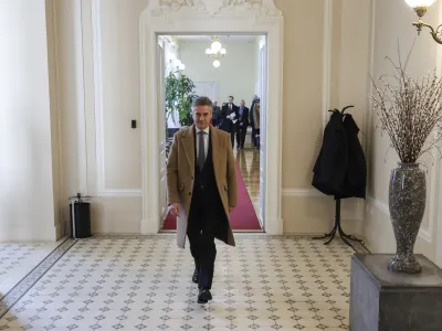 Robert Golob- 30.01.2024 – srečanje o dolgoročni rabi jedrske energije v Sloveniji, ki ga pripravlja predsednik vlade Robert Golob, udeležila se ga bo predsednica republike Nataša Pirc Musar, med povabljenimi pa so tudi predsednica DZ Urška Klakočar Zupančič, predsednik DS Marko Lotrič, predsedniki parlamentarnih strank ter poslanca madžarske in italijanske narodne skupnosti //FOTO: Jaka Gasar